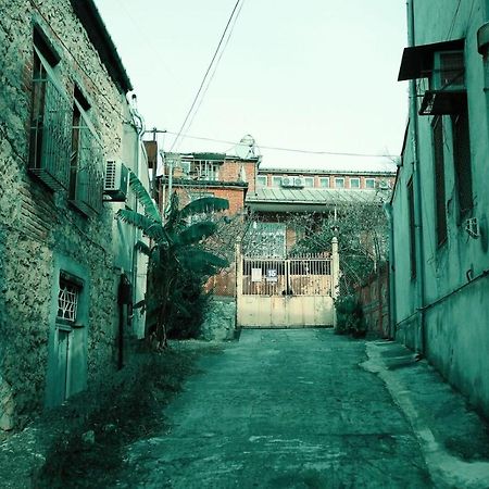 Guest House Old 쿠타이시 외부 사진